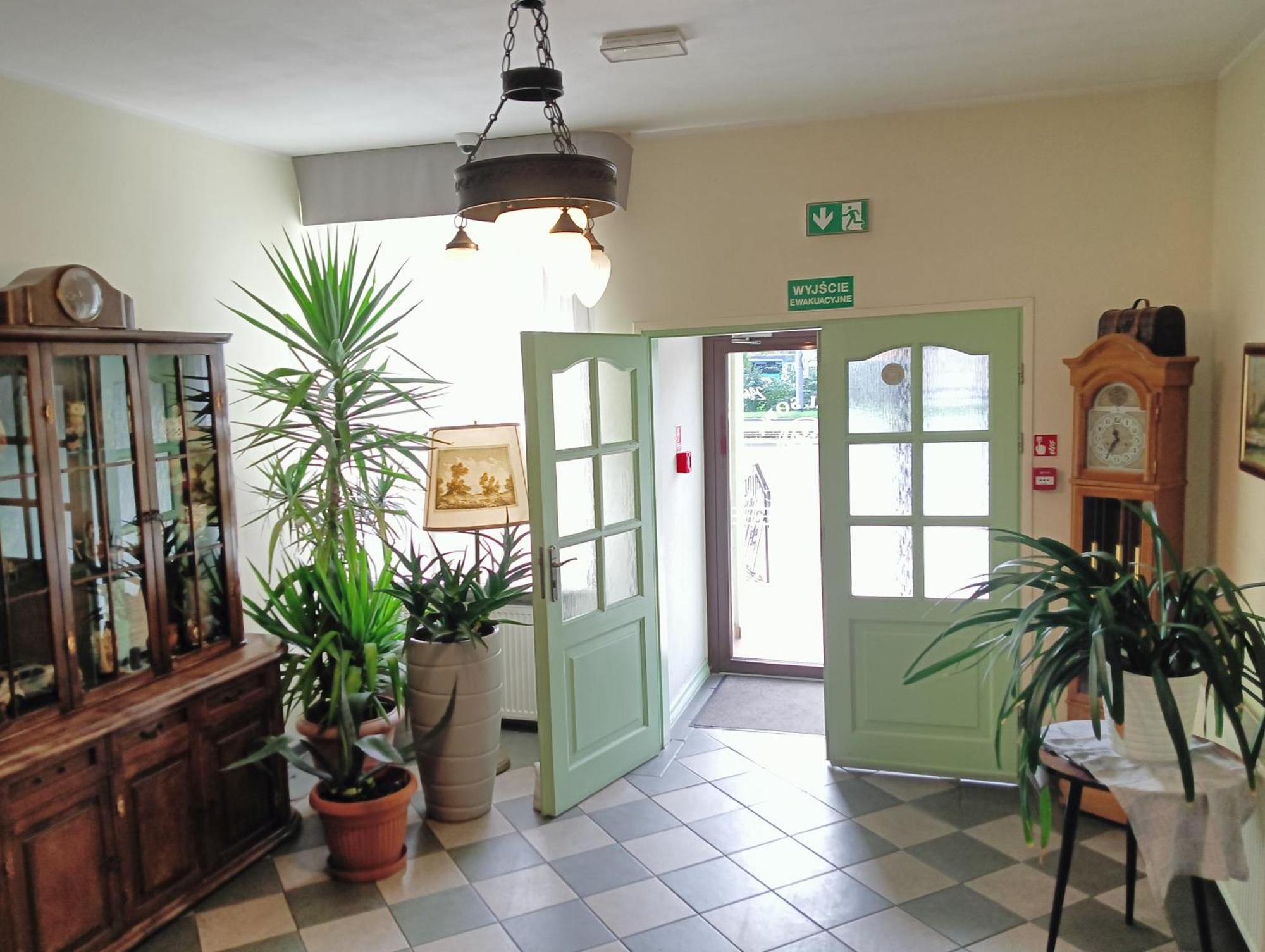 Hotel Sowa Elblag Exterior photo